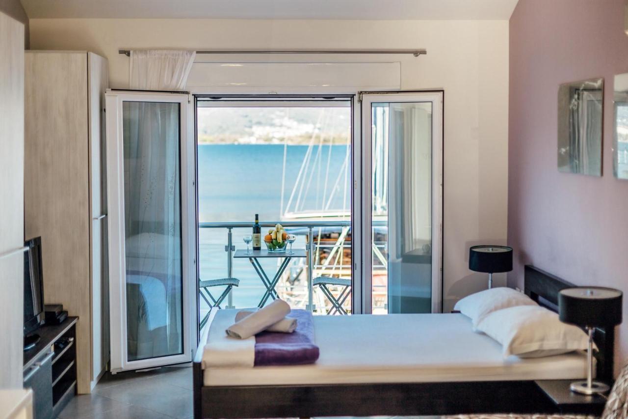 Beachfront Apartments Тиват Екстер'єр фото